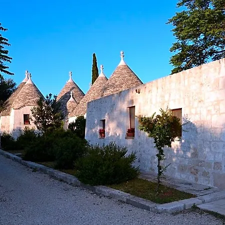 Corte Del Camedrio Cisternino