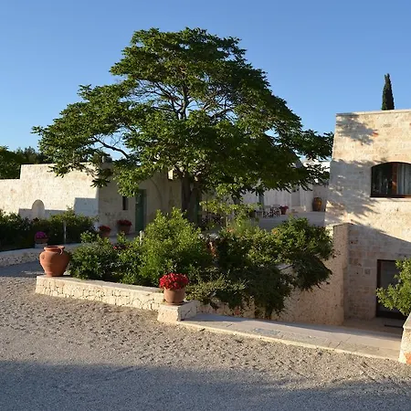 Corte Del Camedrio Cisternino